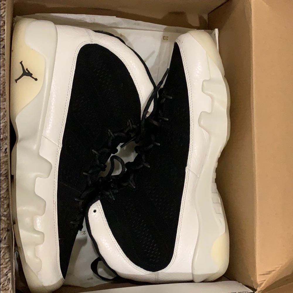 Air Jordan 9 Retro Size 12 Men